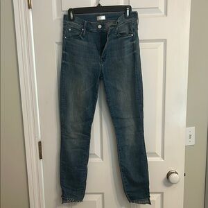 MOTHER Skinny Blue Jeans High-Waisted Style